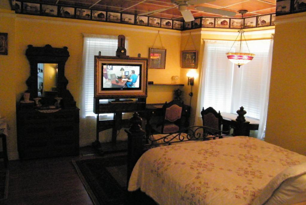 Book Nook Inn Lumberton Номер фото
